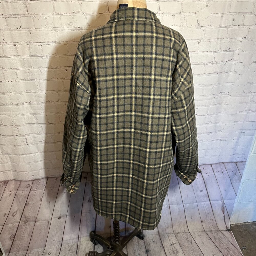 Plaid barn jacket quilted basic editions size lar… - image 3